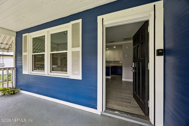 Building Photo - 9115 Jackson Ave