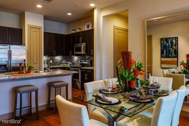 Foto del edificio - 1 br, 1 bath  - 501 Sawdust Rd