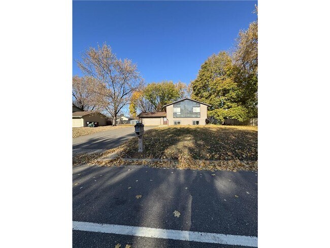 Foto del edificio - 6024 113th Ave N