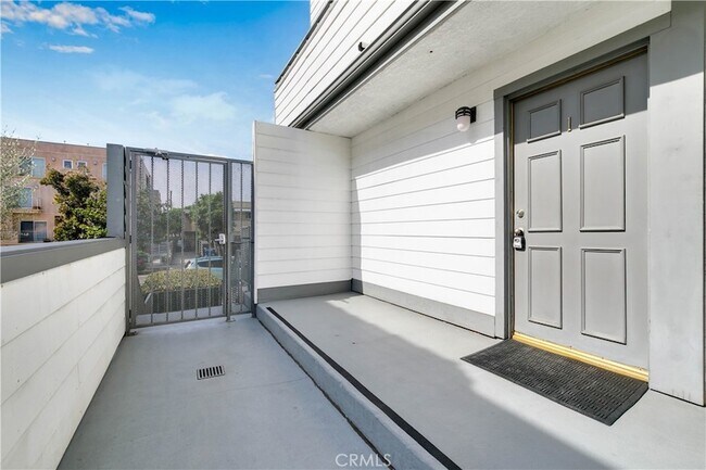 Foto del edificio - 3632 Dunn Dr