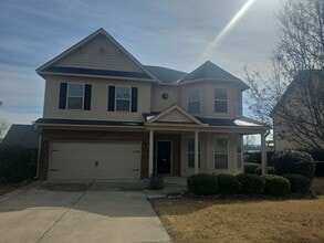 Building Photo - 430 Crescent River Rd