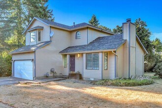 Building Photo - 14995 SW Daphne Ct