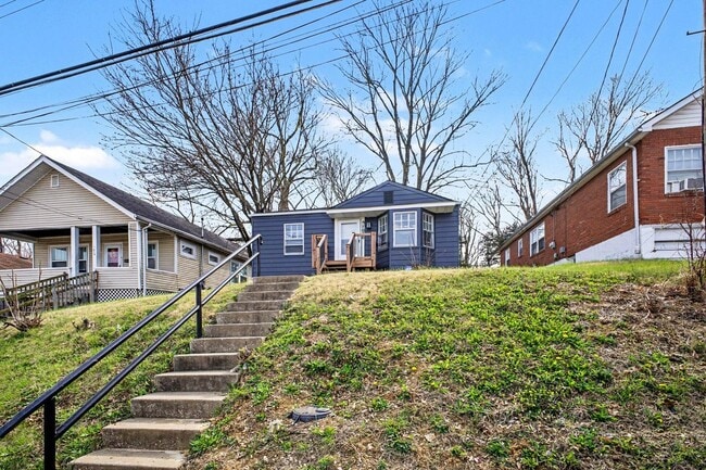 Building Photo - 7030 Emma Ave