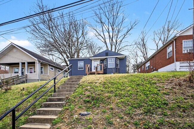 Foto del edificio - 7030 Emma Ave