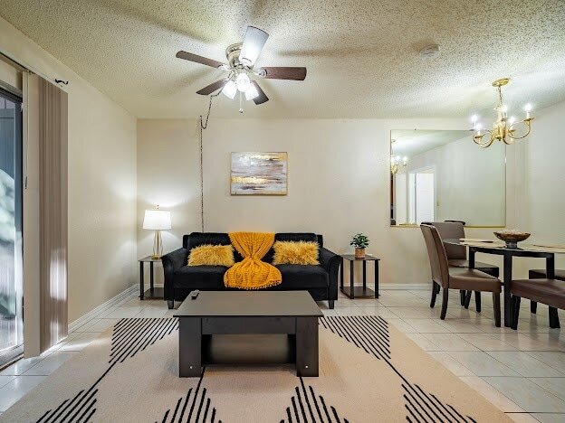 Foto principal - 260 El Dorado Blvd