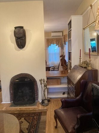 Building Photo - 39 Walker St