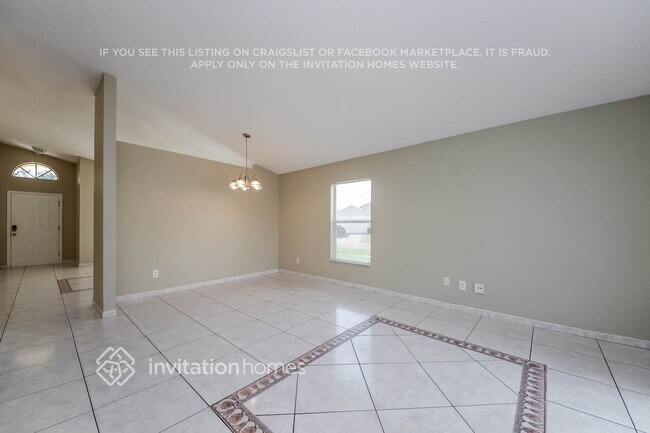 Foto del edificio - 1422 Coldwater Ct