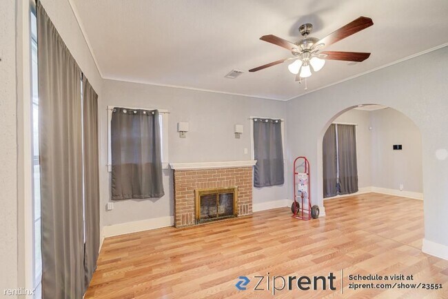 Building Photo - 3 br, 2 bath House - 4090 Woodlawn Street,...
