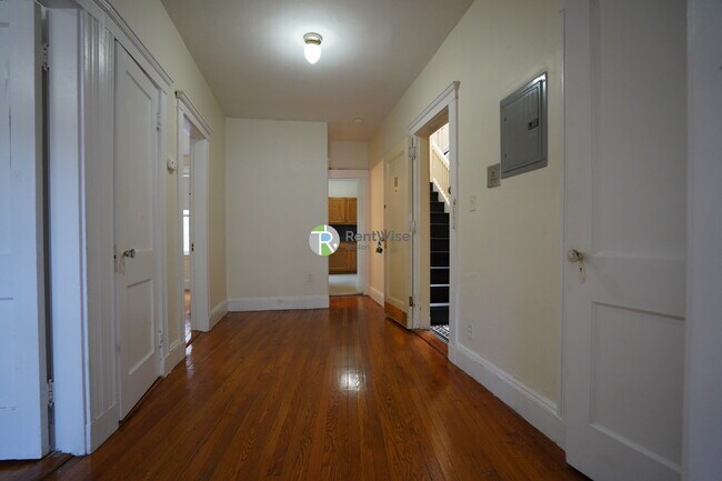 Foto del edificio - 119 Sutherland Rd