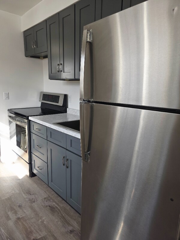 Foto del edificio - 3339-3339 Epworth Ave