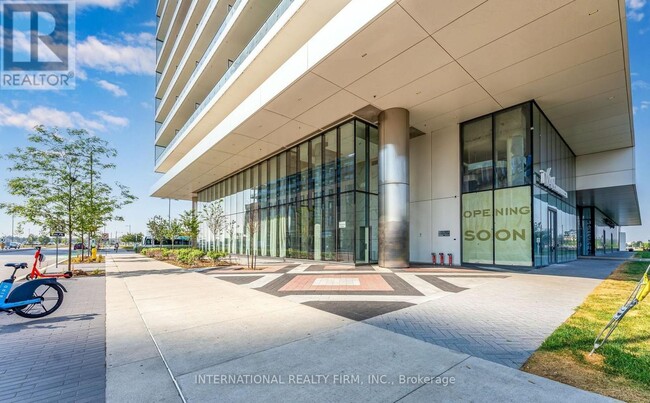 Photo du bâtiment - 950 Portage Pkwy