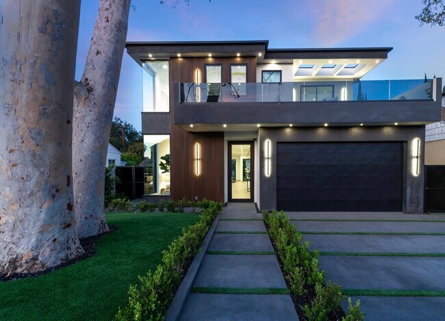 Foto del edificio - 4822 Katherine Ave