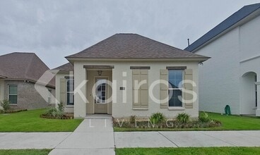 Building Photo - 3016 Forestwood Dr