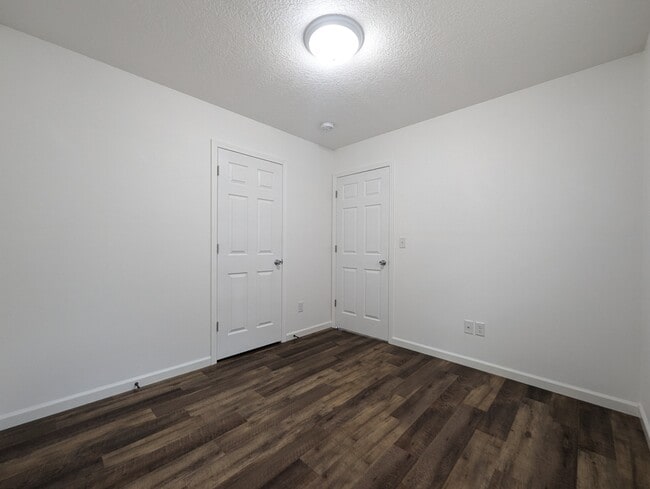 Foto del edificio - 401 N 3rd St