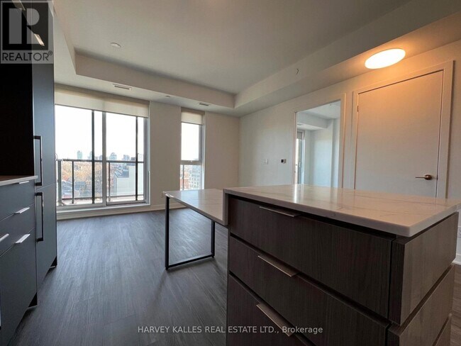 Photo du bâtiment - 185 Alberta Ave