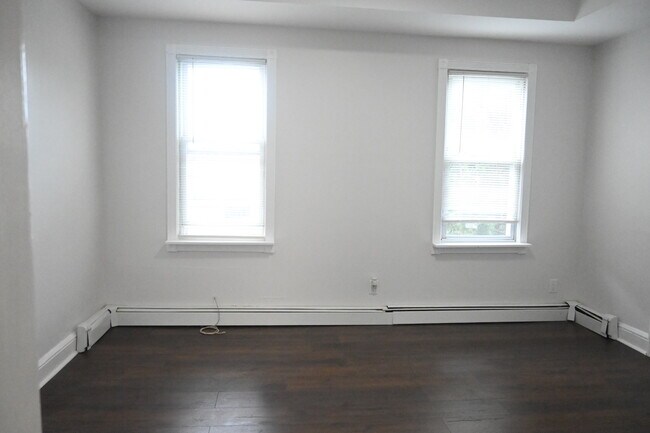 Sala de estar - 51 Bogart Ave