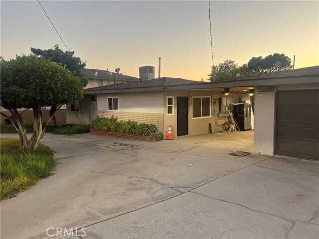 Primary Photo - 3228 Del Rosa Ave N