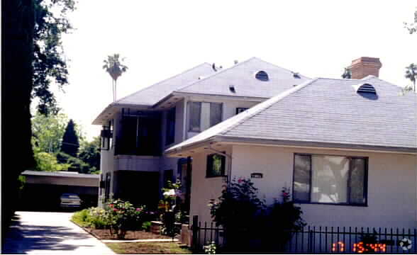 Foto del edificio - 419 N Hill Ave