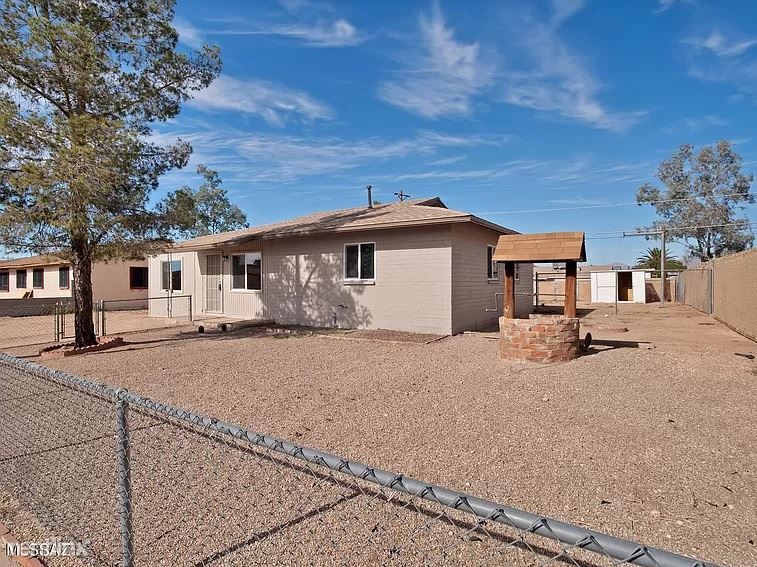 Primary Photo - 3 br, 1 bath House - 3033 E Kaibab Vis