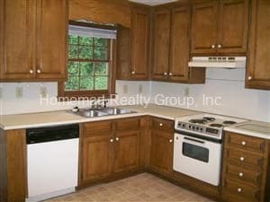 Building Photo - 5175 Wexford Ln