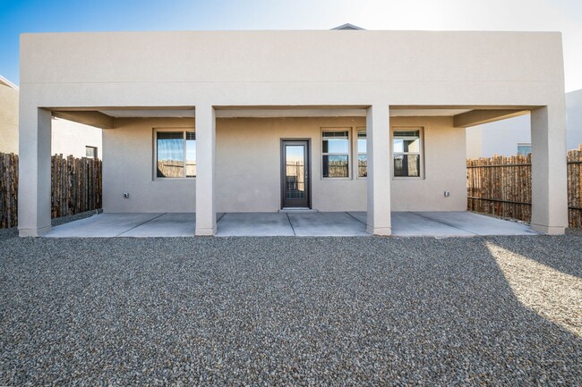 Foto del edificio - Contemporary Haven in Desert Sage