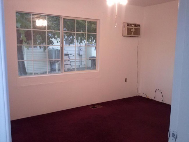 Foto del edificio - 1514 Brokaw Ave.