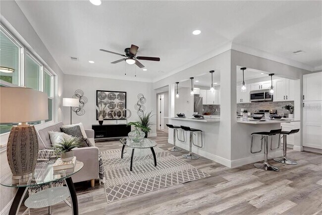 Foto del edificio - 6660 17th Ln N