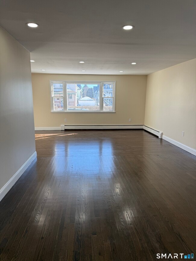 Foto del edificio - 123 Summerfield Ave