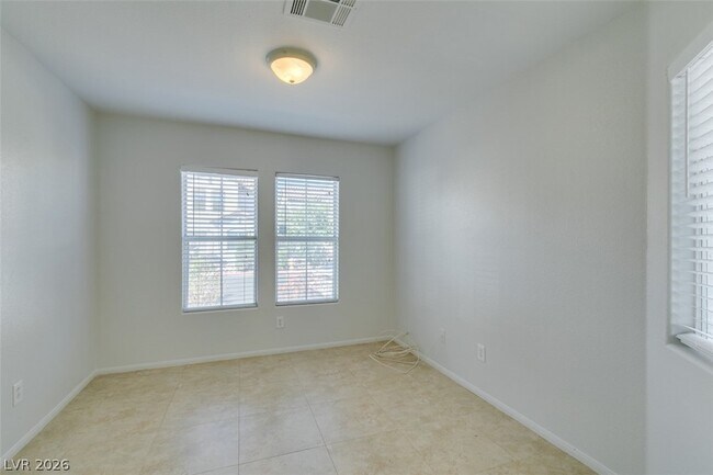 Foto del edificio - 868 Blue Rosalie Pl