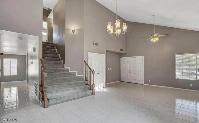 Foto del edificio - 7720 Leavorite Dr