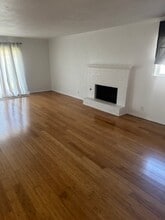 Building Photo - 5718 S Harvard Ct