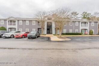 Building Photo - 7920 MERRILL Rd