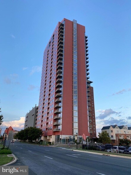 Foto del edificio - 105 Christina Landing Dr
