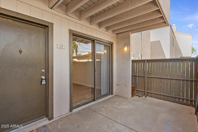 Building Photo - 2938 N 61st Pl