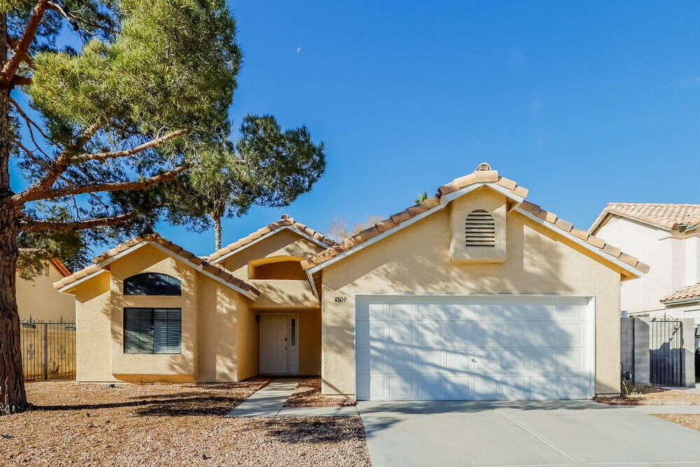 Foto principal - 4809 Pinon Dr