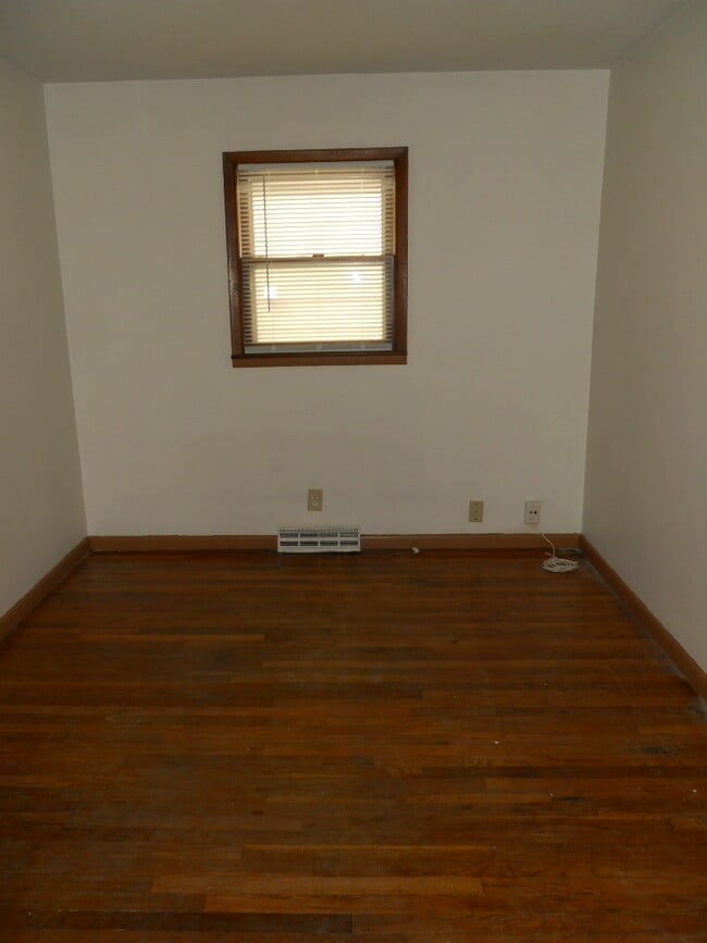 Building Photo - 1730 Kentucky St