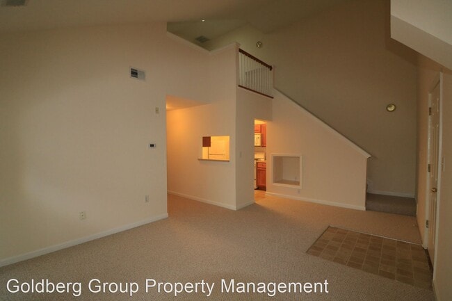 Foto del edificio - 6522 Lake Park Dr