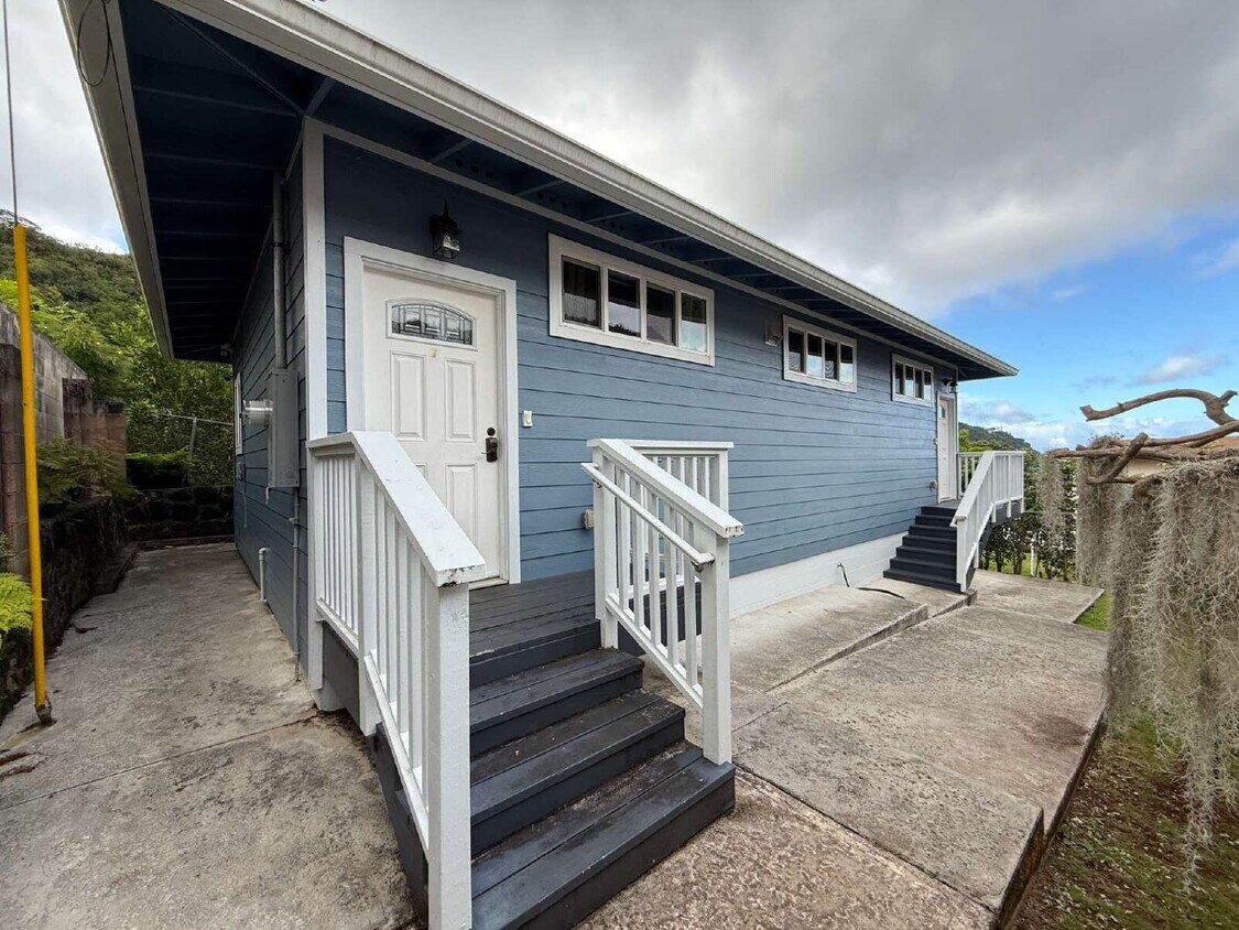 Foto principal - Charming 1-Bedroom, 2-Bathroom Cottage in ...