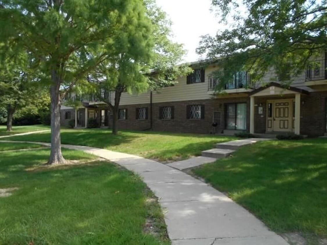 Primary Photo - 7710 W Dean Rd