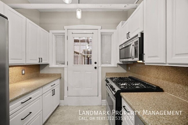 Building Photo - 2309 Commonwealth-#G