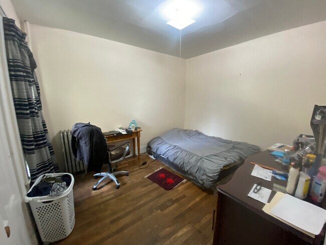 Foto del edificio - 78 Aldie St