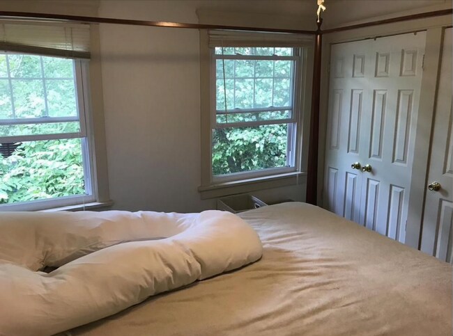 Foto del edificio - 1320 S Negley Ave