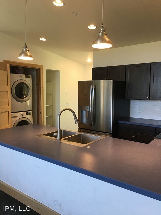 Building Photo - 2636 Bobtail Horse Rd