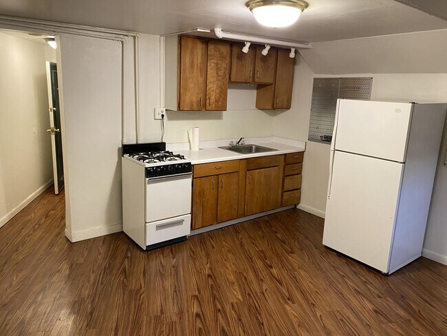 Foto del edificio - Heights Court - 1 bedroom