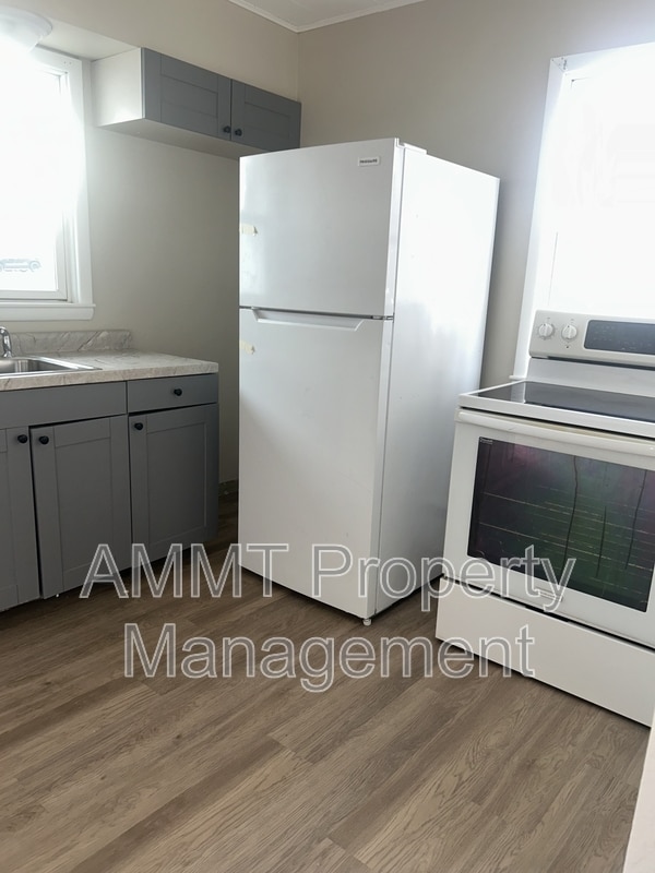 Foto del edificio - 2831 3rd Ave SE