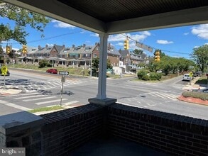 Building Photo - 537 Wildwood Pkwy