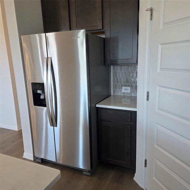 Foto del edificio - 141 Pendleton Dr