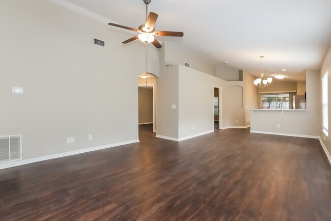 Building Photo - 748 Cape Cod Cir