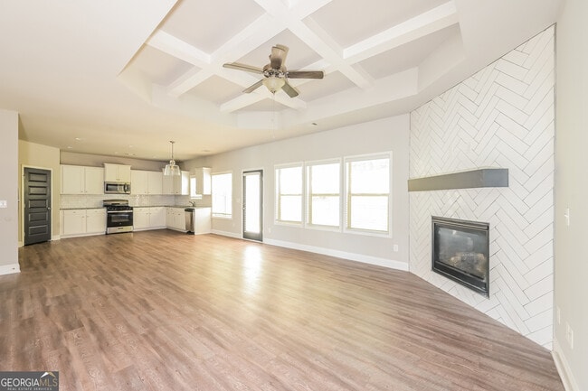 Building Photo - 747 Overlook Gln Dr