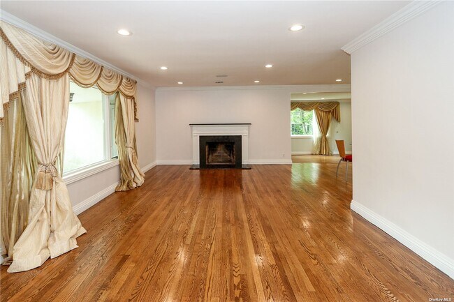 Foto del edificio - 32 Brampton Ln